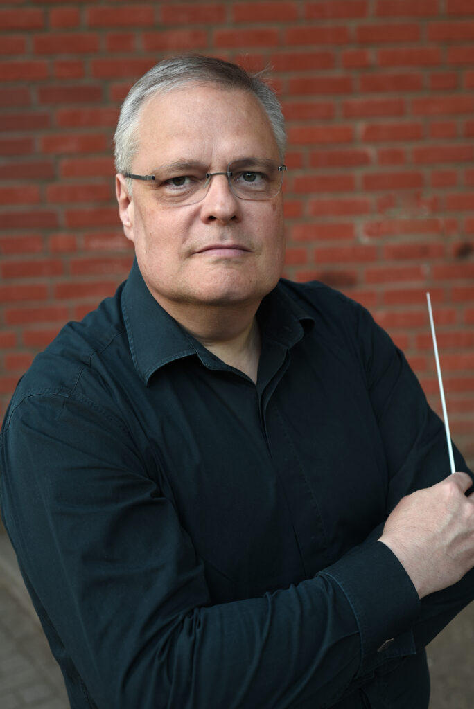 Portrait von Dirigent Lars-Henrik Nysten